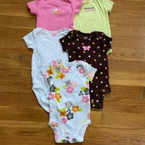 3M short sleeved carters bodysuits